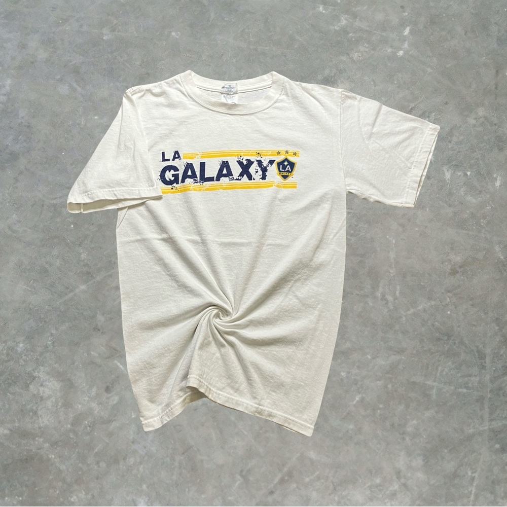 ☀️ LA Galaxy MLS Soccer Graphic Tee Mens Size Small White Los Angeles